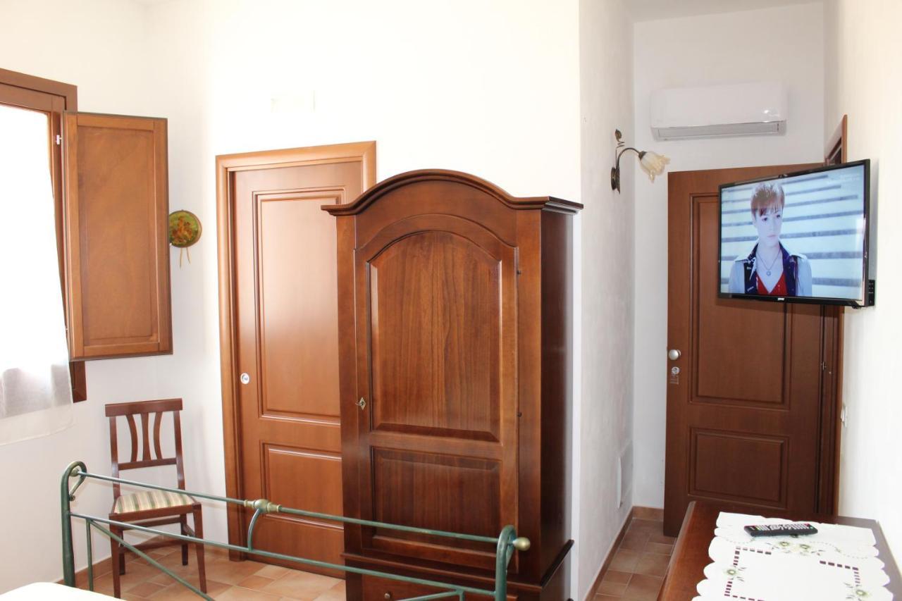 B&B 4 Stagioni Dattilo Екстериор снимка