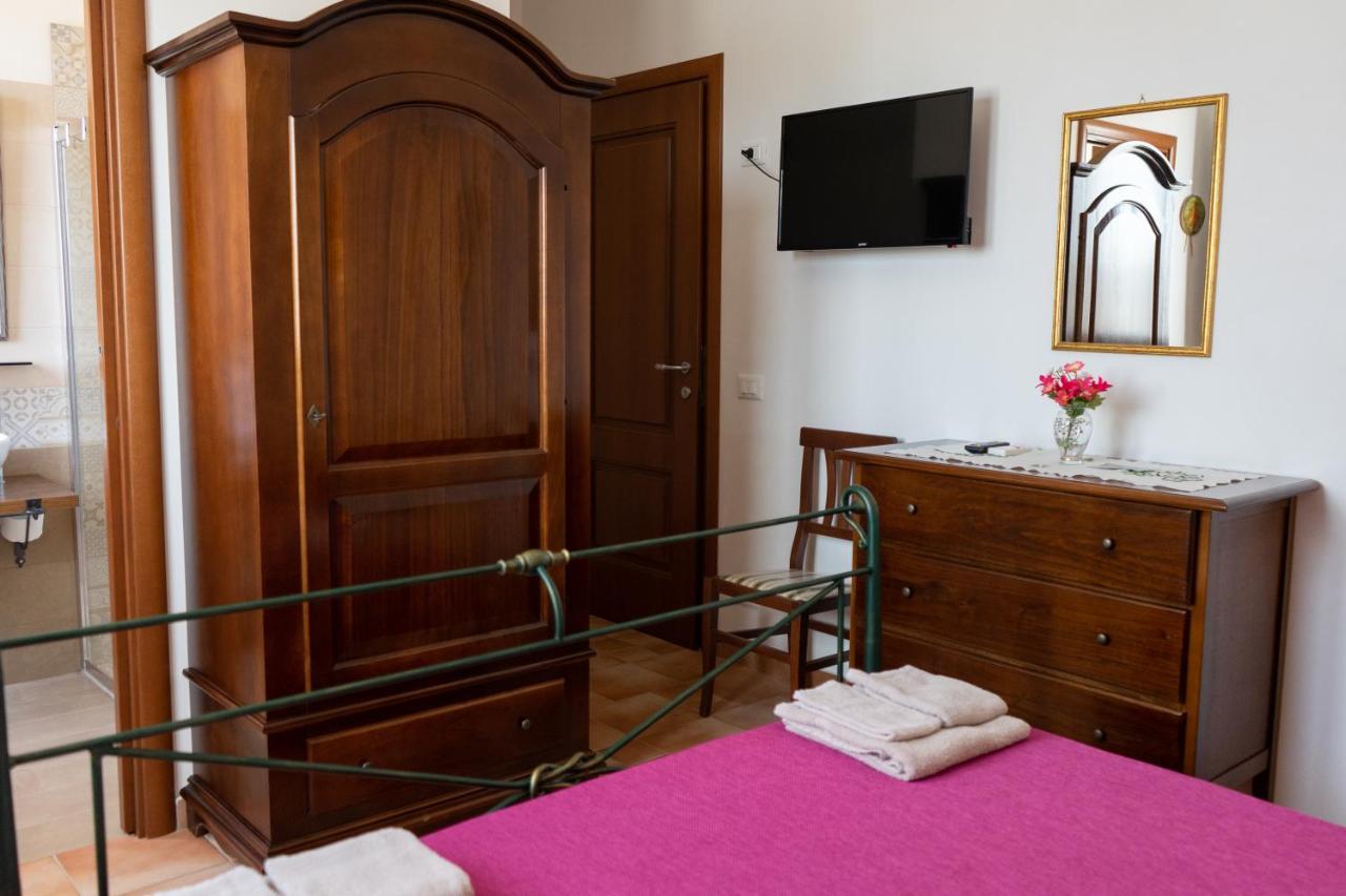 B&B 4 Stagioni Dattilo Екстериор снимка